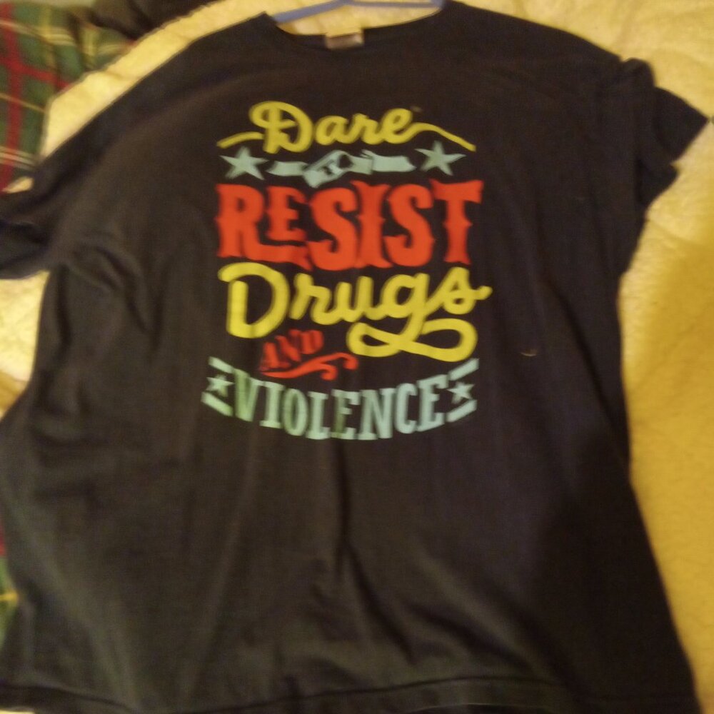 Mens XL DARE Vintage Shirt Resist Drugs And Violence D.A.R.E. Blue